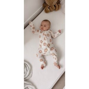 NWT Bamboo‎ Sleeper 3-6M Floral Convertible Zip Romper Canadian Brand MYSA
